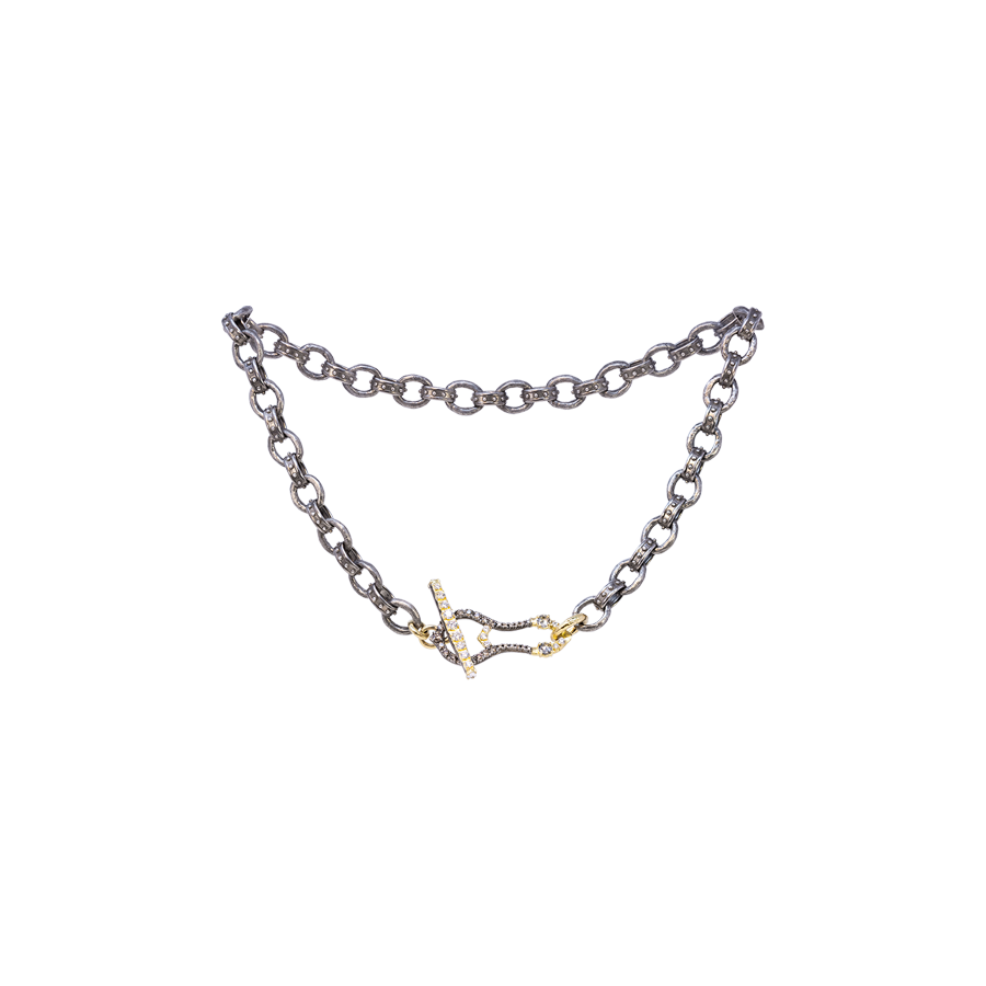 18" TEXTURED HORSESHOE CHAIN LINK NECKLACE Armenta Collection