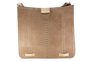 CROSSBODY SADDLE IN TAUPE CAIMAN
