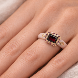 Light Pink ENAMEL RING with Rhodolite and Garnet