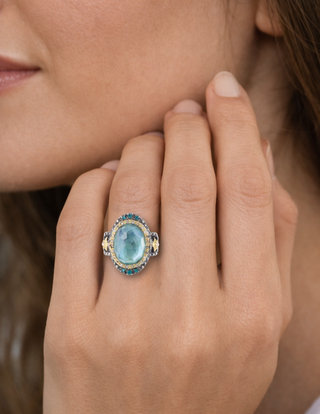 EMERALD & GRANDIDIERITE STATEMENT RING