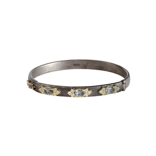 HUGGIE BRACELET WITH GREY SPINEL AND WHITE DIAMONDS