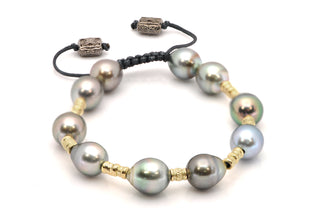 TAHITIAN PEARL AND ORGANIC CARVED BEAD PULL BRACELET