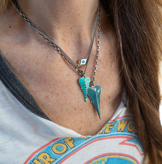 18" WITH 45MM TEAL ENAMEL HEART PENDANT NECKLACE