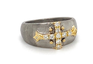 Pointed Cross Ring